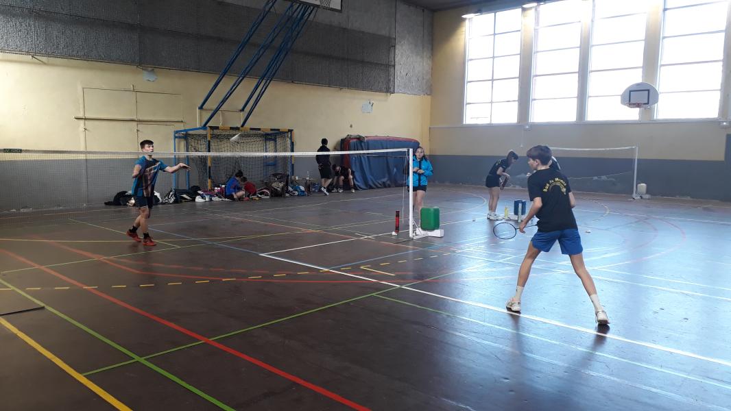 Les 2 potes s'affrontent