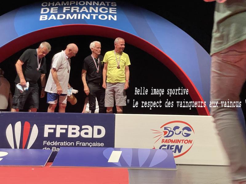 Notre Guy médaillé de bronze avec son partenaire